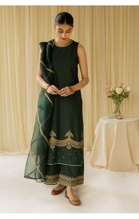 Bottle Green Outfit